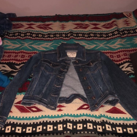 Jean jacket - Picture 1 of 1